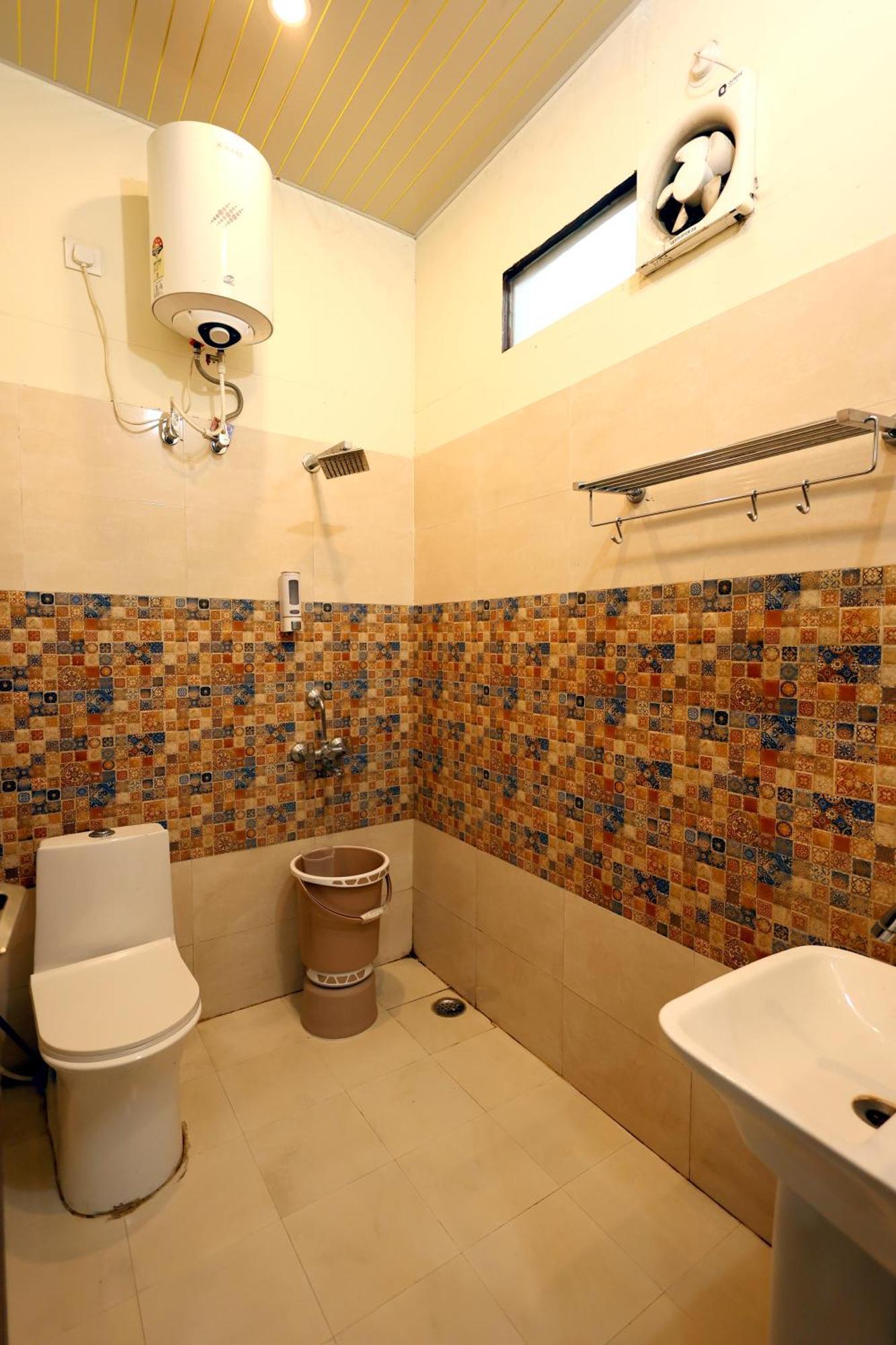 רישיקש Bhagirathi By Restay Hotels מראה חיצוני תמונה