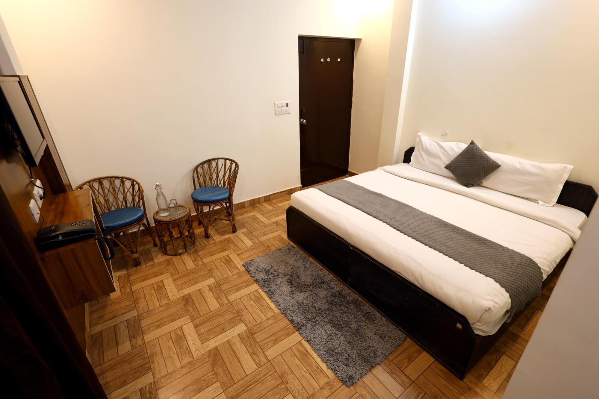 רישיקש Bhagirathi By Restay Hotels מראה חיצוני תמונה